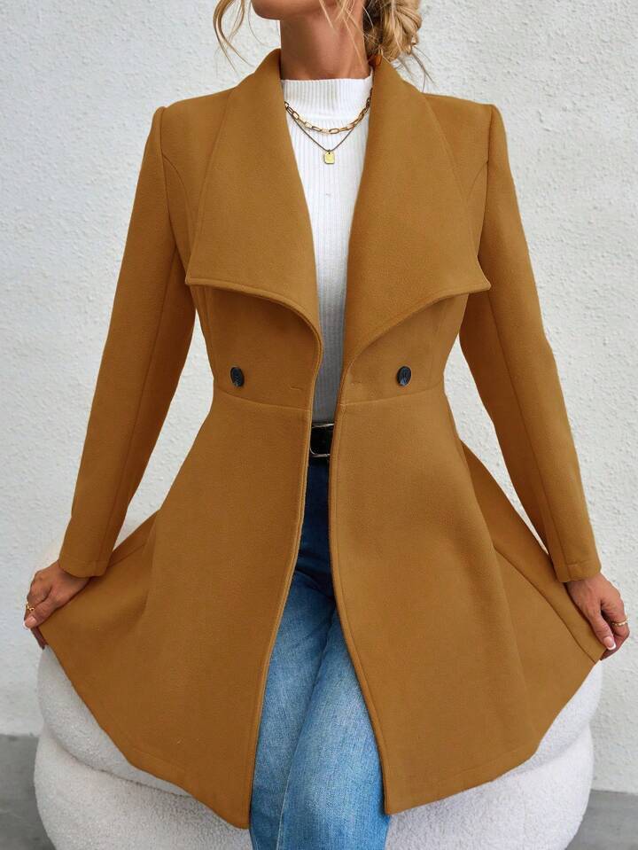 Emma | Women’s long slim-fit coat with notch lapel and button closure