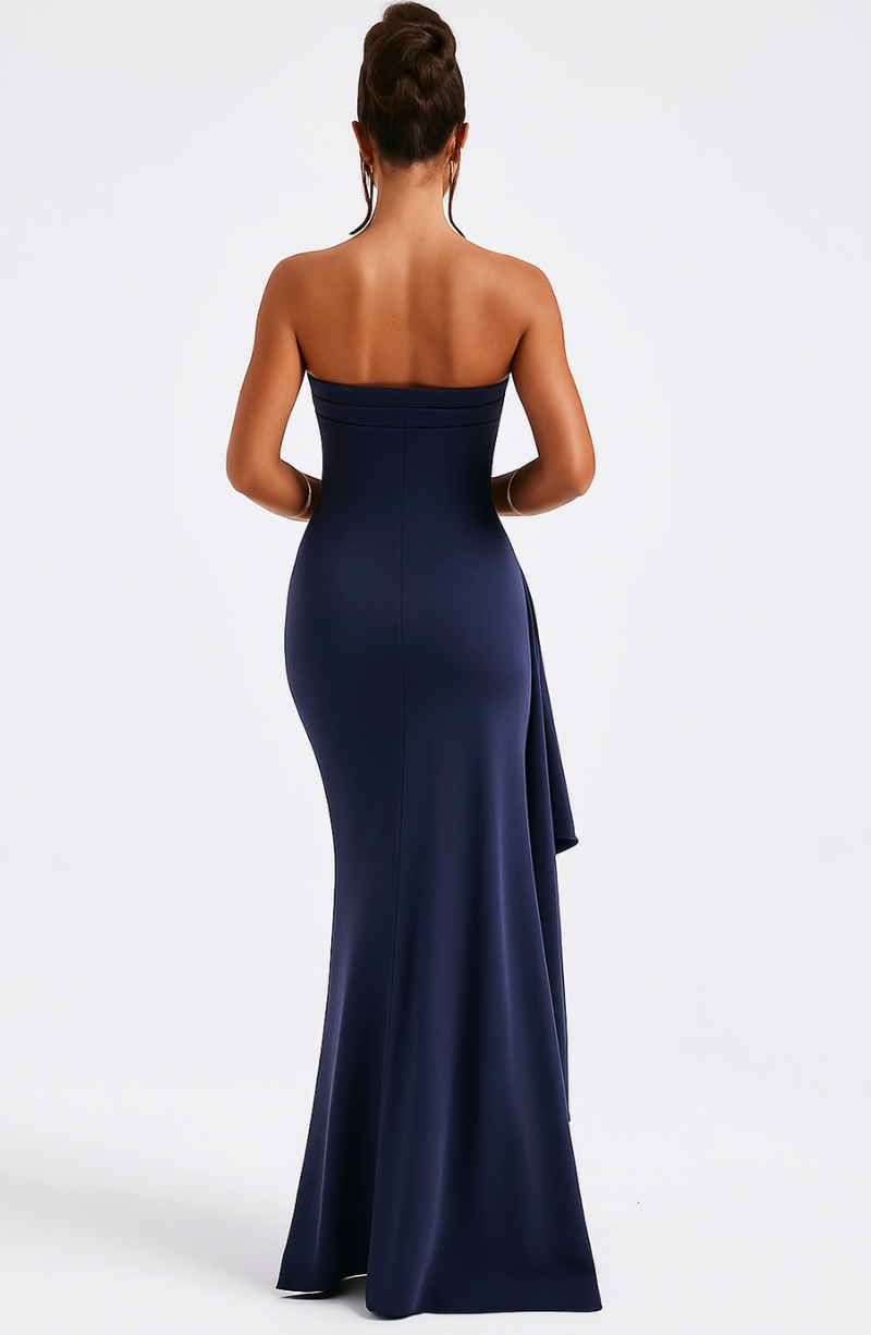 Scarlette | Twisted tube maxi dress without shoulders