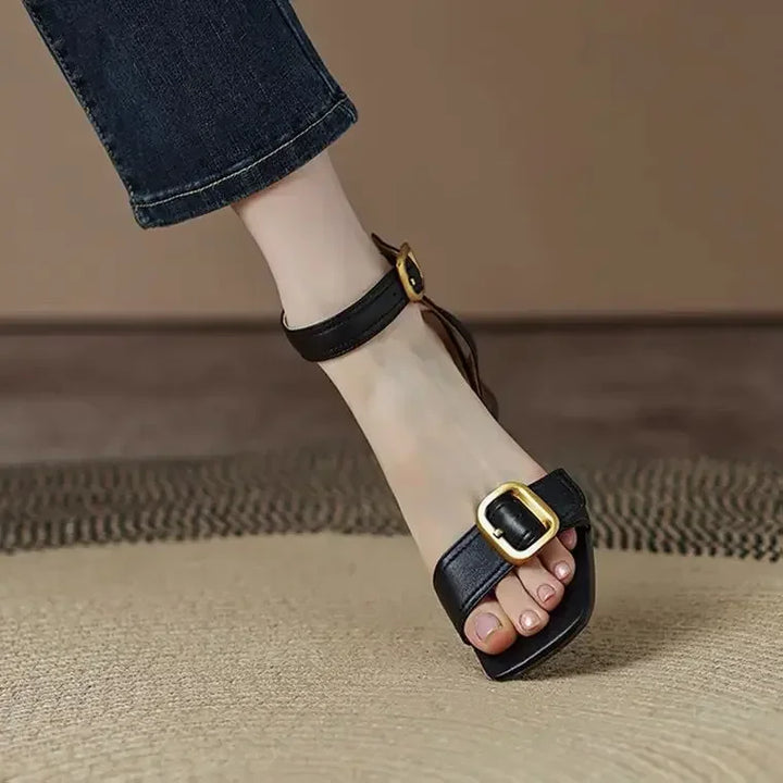 Shantal | Women’s sandals with square toe and flared heel