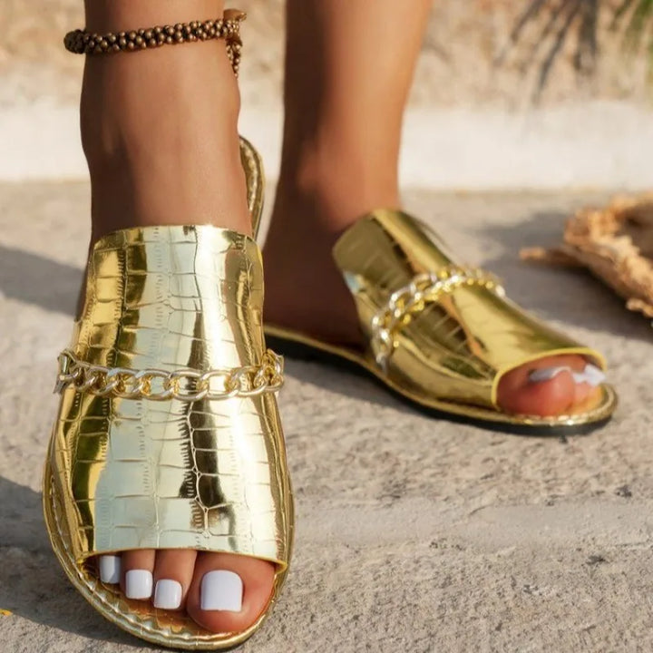 Matilda | Luxe chain comfort slides