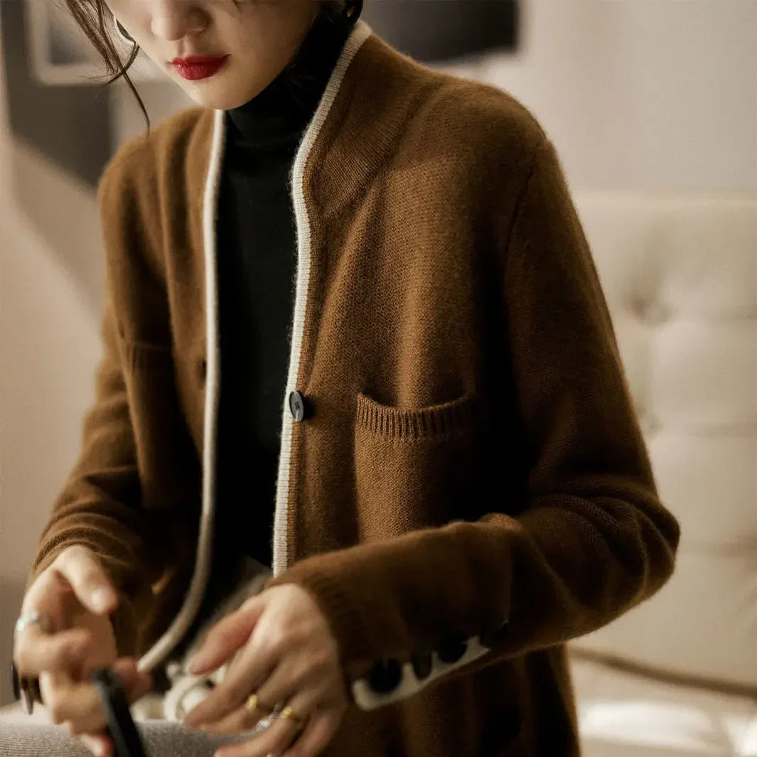 Anne | Women’s wool-blend cardigan with contrasting details