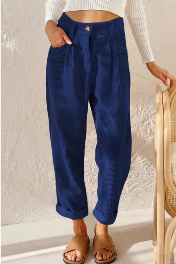 Nyla | Casual timeless corduroy pants