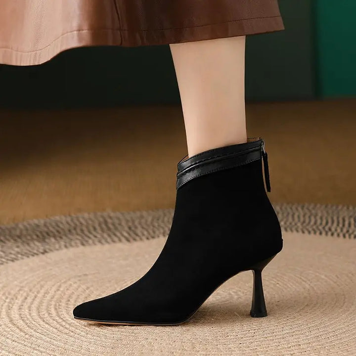 Laura | Women’s stiletto ankle boots with pointed toe and back-zip closure