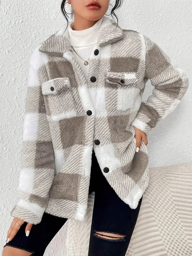 Erin | Women’s plaid fleece jacket with chest pocket