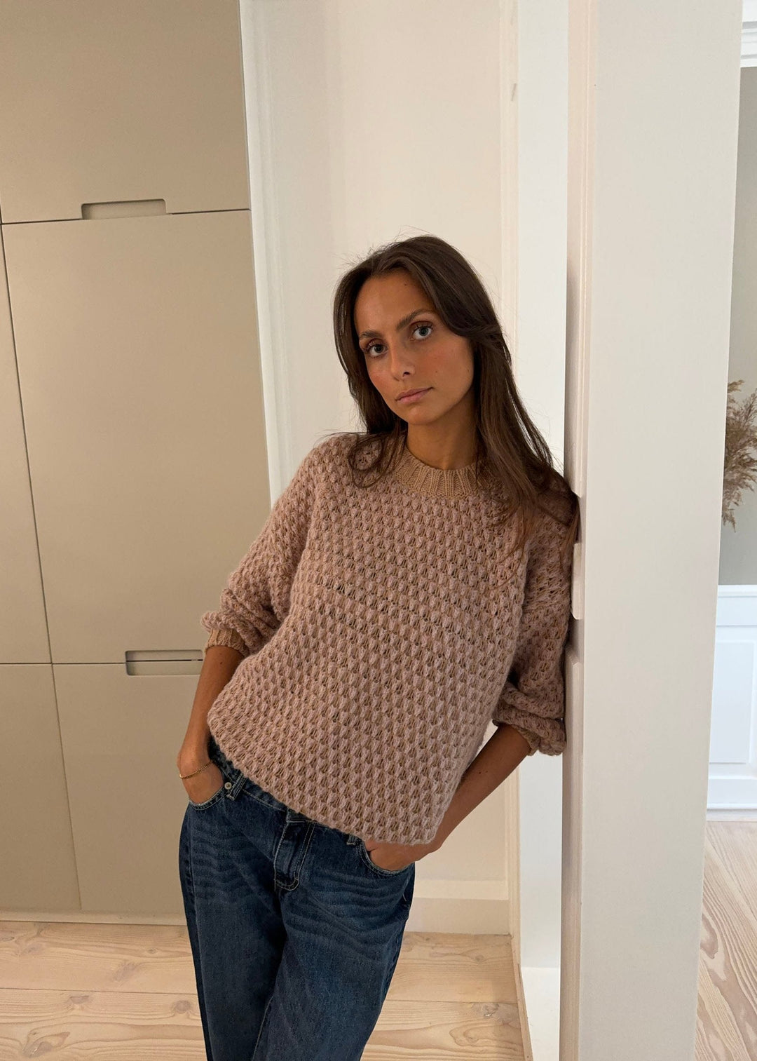 Jensen | Women’s textured knit sweater with ribbed details