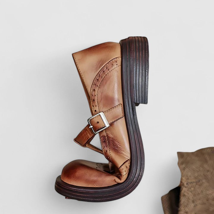 Scarlet | Women’s buckle strap shoes with supportive sole