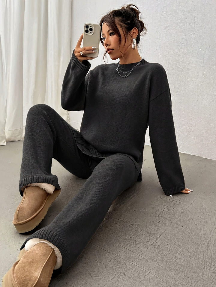 Iris | Women’s rib knit outfit set with flattering fit and modern style