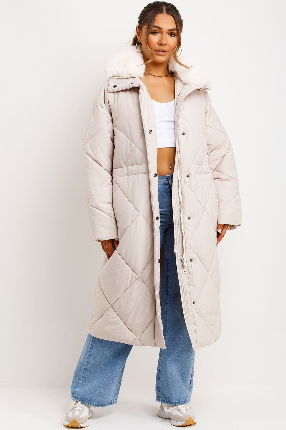 Jazmine | Women’s long quilted puffer coat with faux fur collar