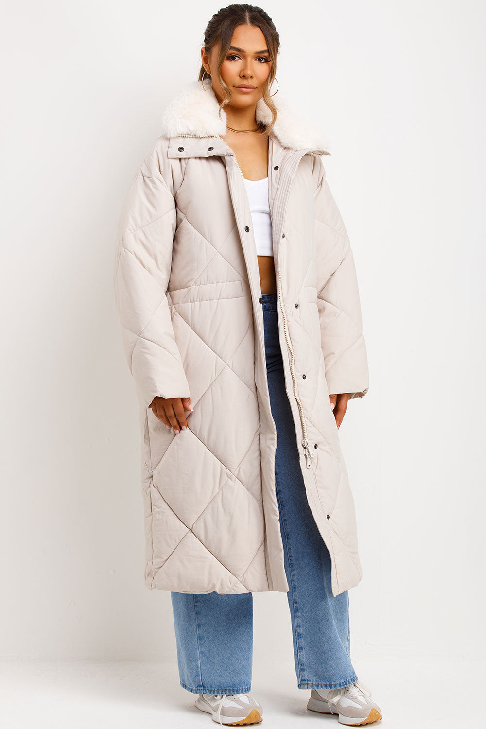 Jazmine | Women’s long quilted puffer coat with faux fur collar