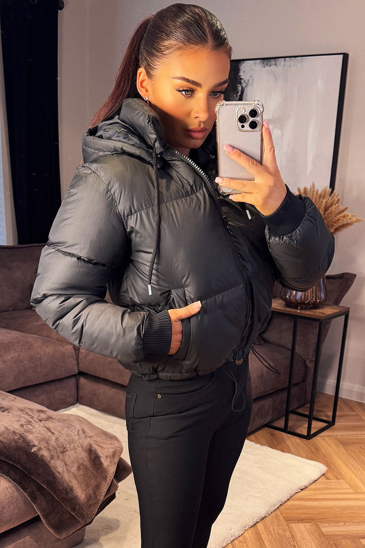 Kaeli | Women’s short puffer jacket with detachable hood