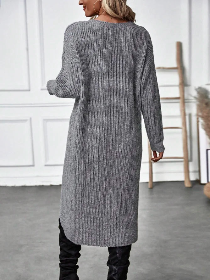 Diana | Women’s knitted sweater with solid design and relaxed silhouette