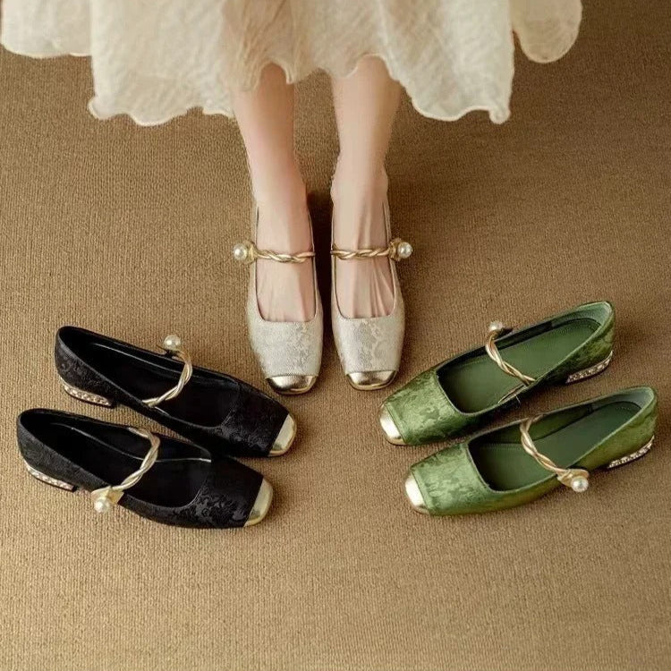 Blythe | Women’s block heel sandals with pearl strap and metallic toe cap