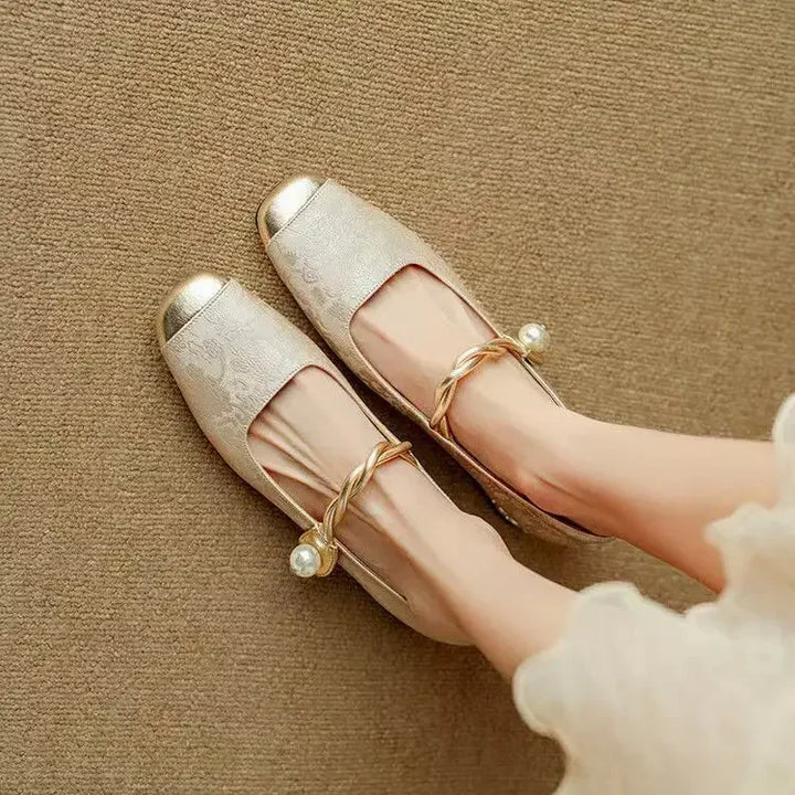 Blythe | Women’s block heel sandals with pearl strap and metallic toe cap