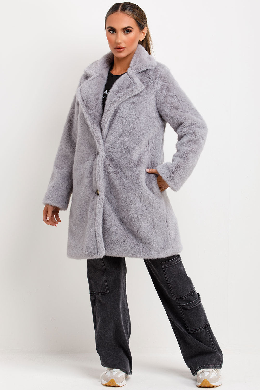 Amaris | Women’s faux fur coat with lapel collar