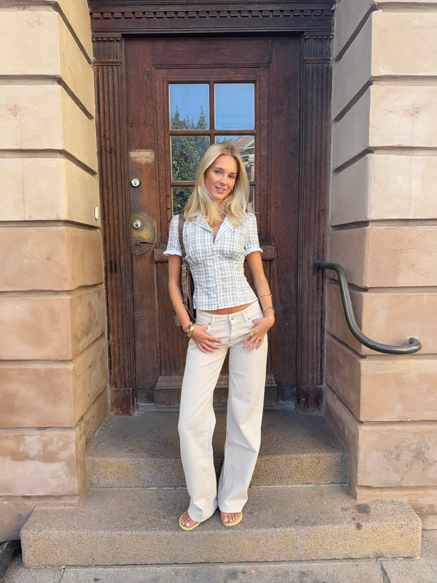 Levine | Women’s low waist wide-leg jeans