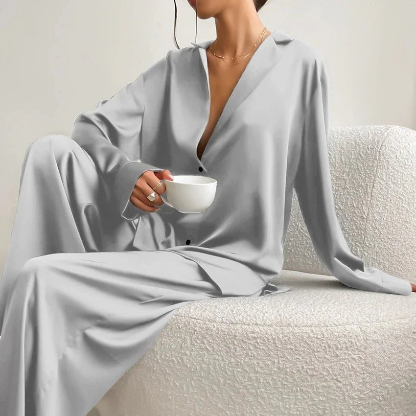 Elisa | Women's loungewear set with blouse and wide-leg pants