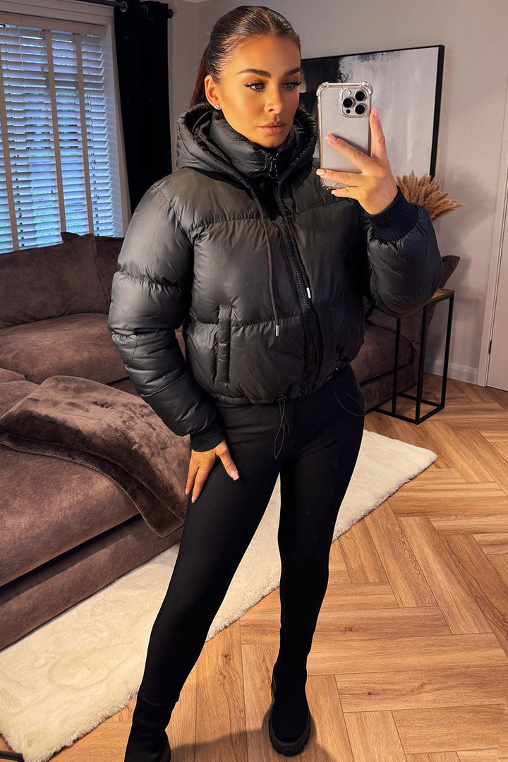 Kaeli | Women’s short puffer jacket with detachable hood