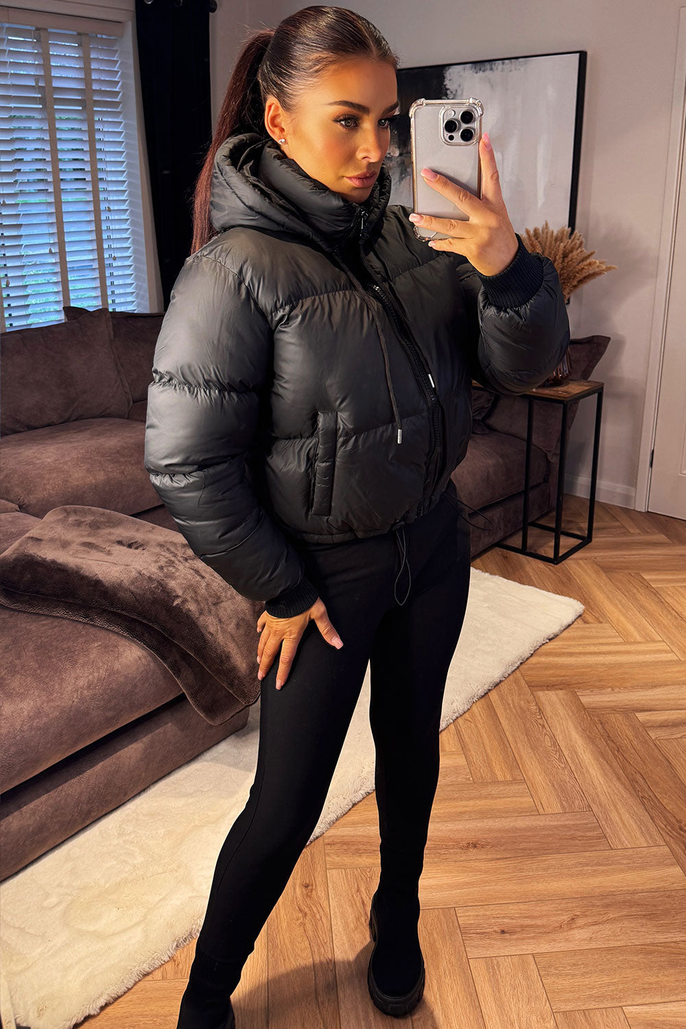 Kaeli | Women’s short puffer jacket with detachable hood
