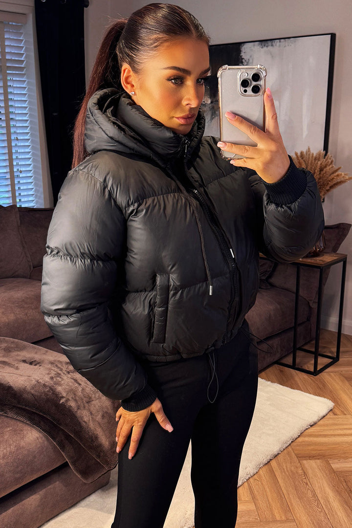 Kaeli | Women’s short puffer jacket with detachable hood