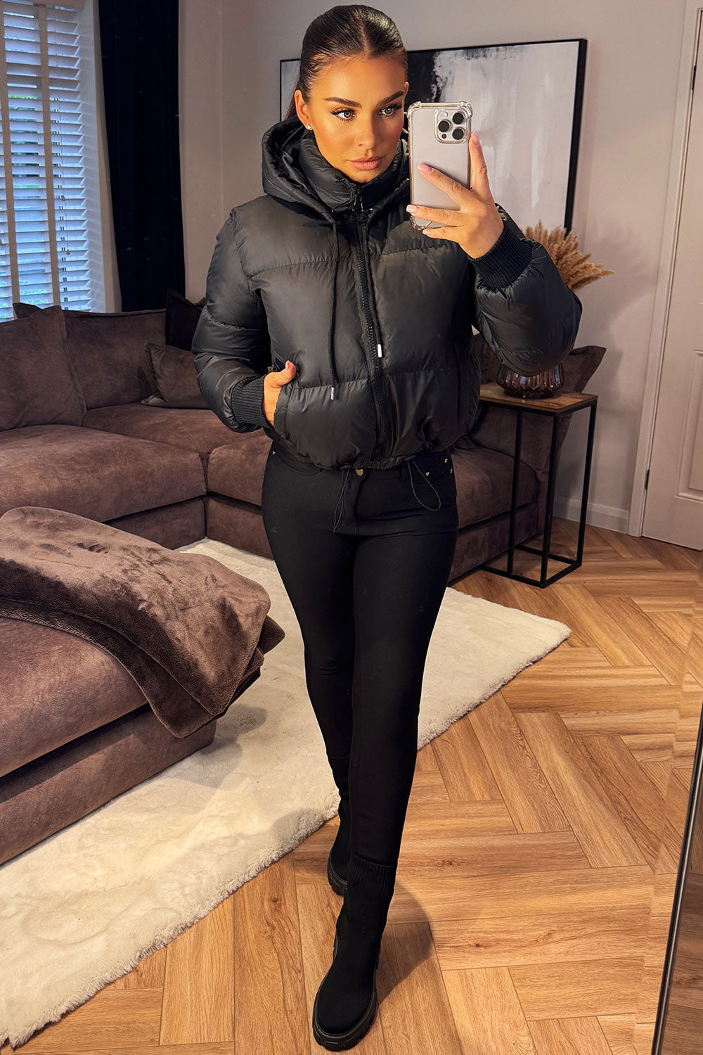 Kaeli | Women’s short puffer jacket with detachable hood