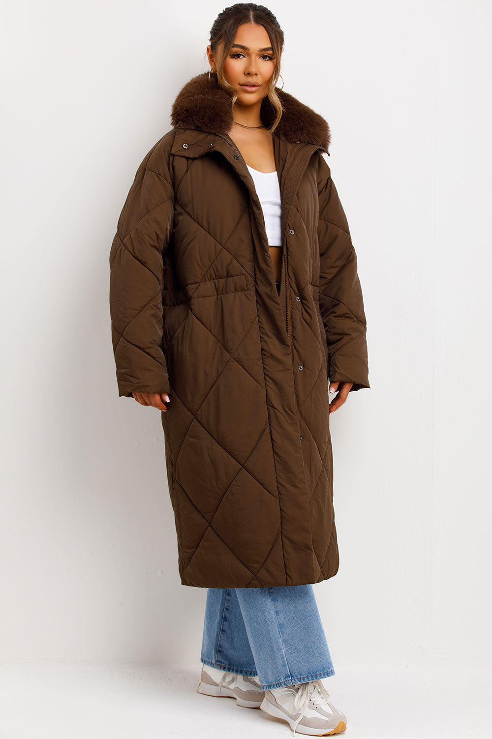Shay | Women’s long quilted puffer coat with faux fur collar